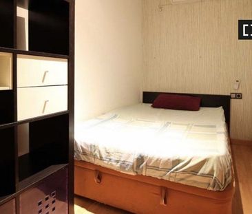 Piso de alquiler en Embajadores - Lavapiés - Photo 1