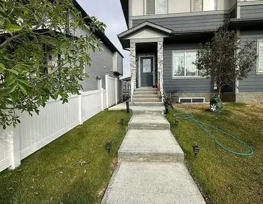 3 Bed 2.5 Bath Duplex for rent | 3668 - Cornerstone Blvd NE, Calgary - Photo 1