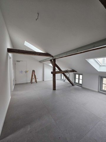 Extravagante DG-Wohnung mit Wasserblick + Loft-Charakter | Erstbezug | Balkon | Stellplatz - Foto 2