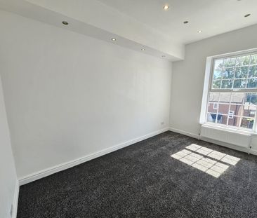 3 Bed Terraced House, Parkhill Avenue, M8 - Photo 3