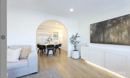 Renovated 3 bedroom Home - Photo 5