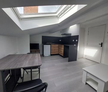 Location Appartement 1 pièce 14m² - Photo 3