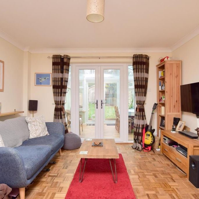 2 bedroom terraced house to rent - Photo 1