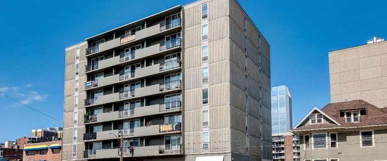 Kingston Tower | 342 15 Avenue SW, Calgary - Photo 1