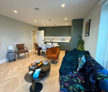 2 Bed Flat, Explorer Way, NW7 - Photo 6