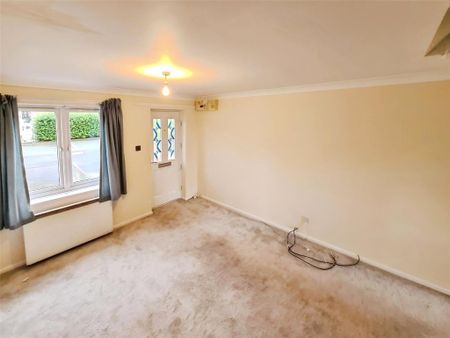 2 bedroom end of terrace house to rent - Photo 5