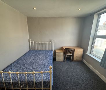 Fountayne Street, Haxby Road - P10914 - Photo 5