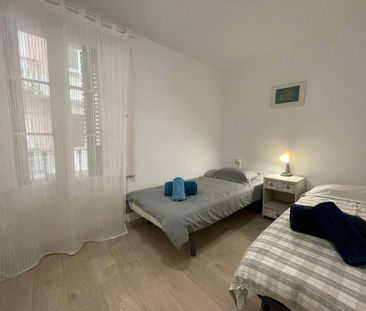 Piso de alquiler en N/a, Vila de Gràcia - Photo 3