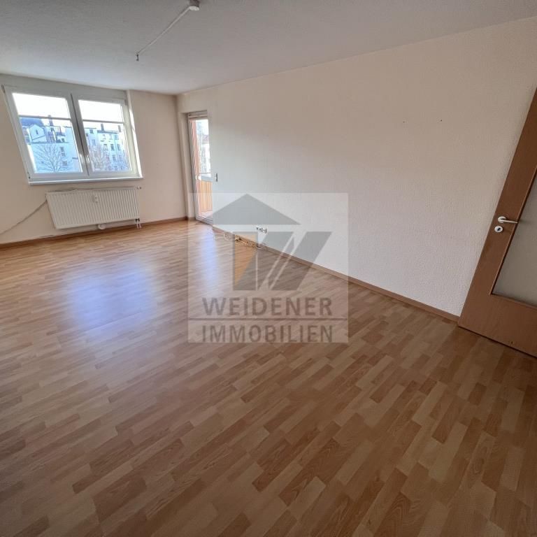 Neuer Bodenbelag und frisch gestrichen! 2-Raum Wohnung mit Balkon, Garage und Dusche - Photo 1