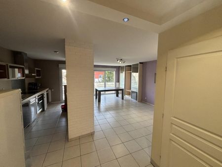 Location Appartement 3 pièces Meublé 70m² ANNEMASSE 74100 - Photo 5