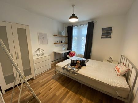 3 Bed Terraced House, Off London Road, LE2 - Photo 3