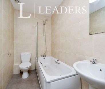 1 bedroom flat to rent - Photo 6
