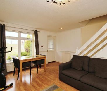 2 bedroom terraced house to rent - Photo 3