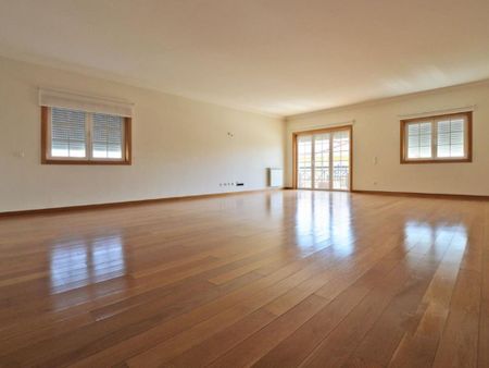 Apartamento T4 em condomínio com piscina e jardim na Beloura - Photo 5