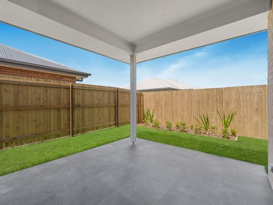 42 Genovese Avenue, Ormeau - Photo 1