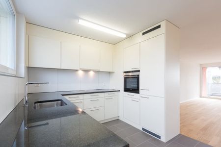 3.5 Zimmer, 93 m², 1. Stock - Foto 2