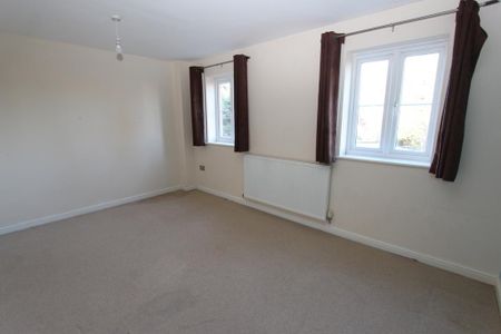 3 bedroom townhouse to rent - Photo 2