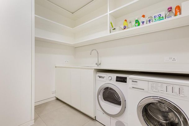 5 bedroom terraced house to rent - Photo 1