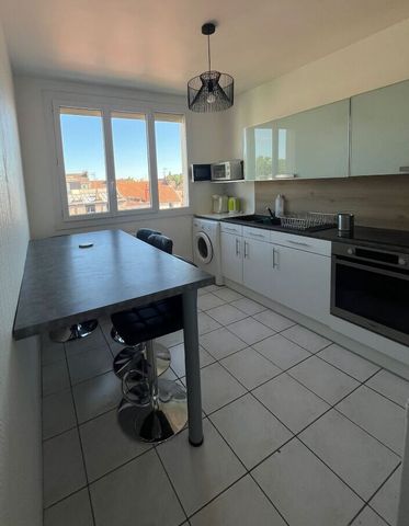 Location Appartement 3 pièces 56m² - Photo 4
