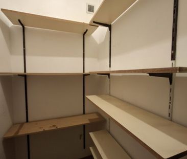 Großzügige 3-Zimmer-Wohnung mit Loggia, Grünblick und Stellplatz in... - Photo 5