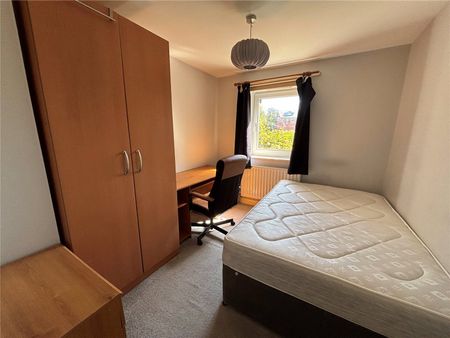 3 bedroom apartment to rent The Deansgate, 1 Whiteoak Road, Manchester, M14 - Photo 2