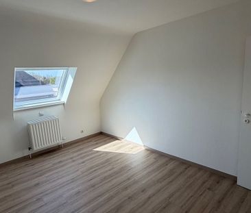 Appartement te huur in Lanaken voor € 990 met 1 slaapkamer - Photo 1