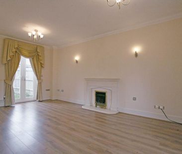 5 bedroom detached house to rent - Photo 2