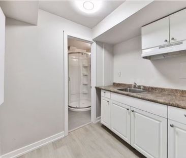 For Lease - 401 KITTRIDGE Road Unit# Bsmt, Oakville, Ontario - Photo 2