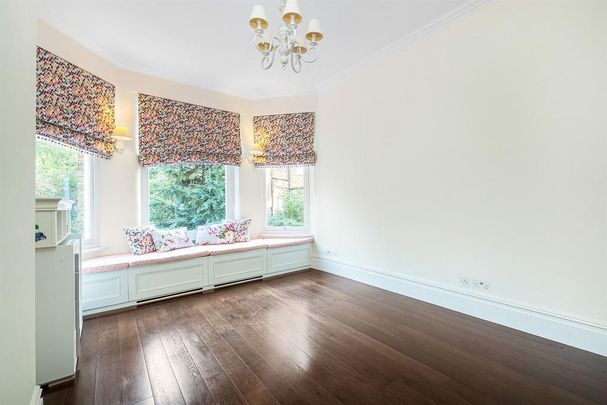 5 bedroom flat to rent - Photo 1