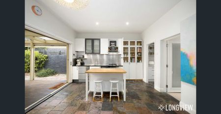 Private, Secure & Style - Photo 4