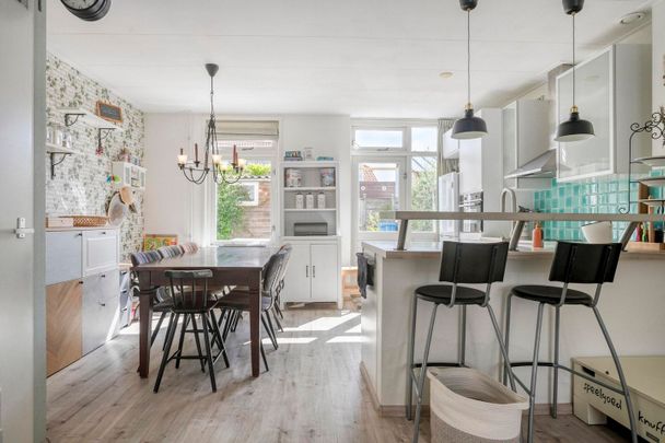 Huis te huur: Mauritsstraat 31 2405 GT Alphen aan den Rijn - Photo 1