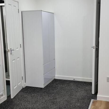 Studio to rent - Photo 1