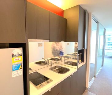 1303/53 Batman Street - Photo 3