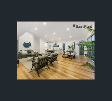 30A Carnoustie Grove, Mornington, Vic 3931 - Photo 1