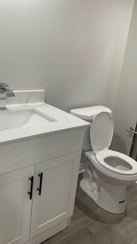 For Lease - 2 Hoover Park Drive Unit# Bsmt, Whitchurch-Stouffville, Ontario - Photo 4