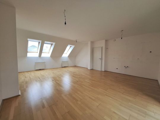 Zeillern – herrliche 4 Zimmer Maisonettewohnung mit Dachterrasse - Photo 1