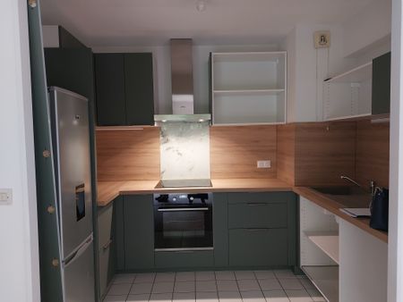 Location Appartement 2 pièces 45m² BEAUVAIS 60000 - Photo 4