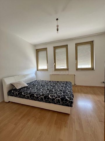 Kiadó jó állapotú lakás - Sopron - Photo 5