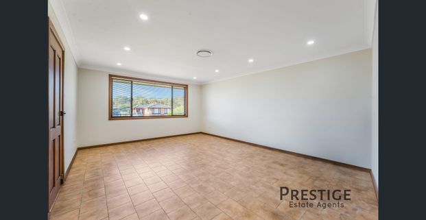 Spacious Family Residence! - Photo 1