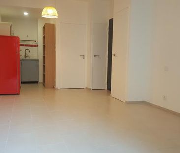 LOCATION d'un appartement T1 (26 m²) à VALENCE, - Photo 1