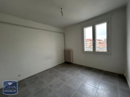 Location Appartement 4 pièces ORANGE 84100 - Photo 4