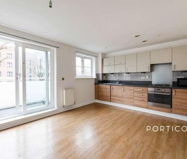 Clark Grove, Ilford, IG3 - Photo 3