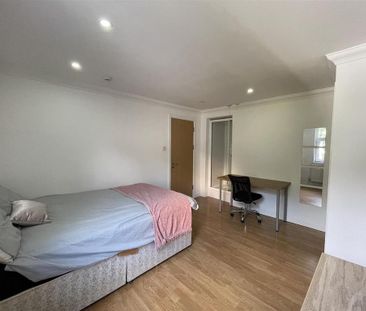 7 bedroom terraced house to rent - Photo 6
