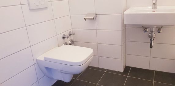 Günstig geschnittene 4,5-Zimmer-Wohnung - Photo 2