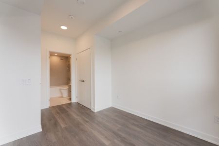 For Lease - 28 Ann Street Unit# 518, Mississauga, Ontario - Photo 5