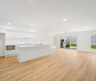 Hampton Shores – Lake Cathie's Premier Beachside Address - Photo 2