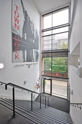 Usk Way, Newport - Photo 1