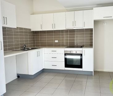 Spacious Loft-Style Apartment in the Heart of Gungahlin – No Lifts,... - Photo 3