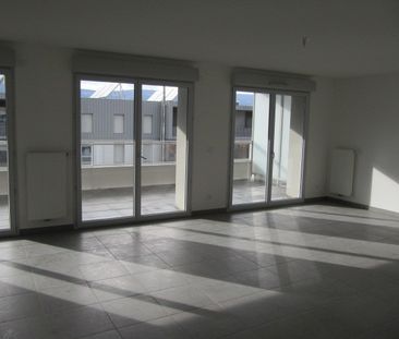 Location Appartement 3 pièces 73m² BASSENS 73000 - Photo 2