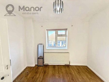 Comyns Road, Dagenham, RM9 - Photo 5